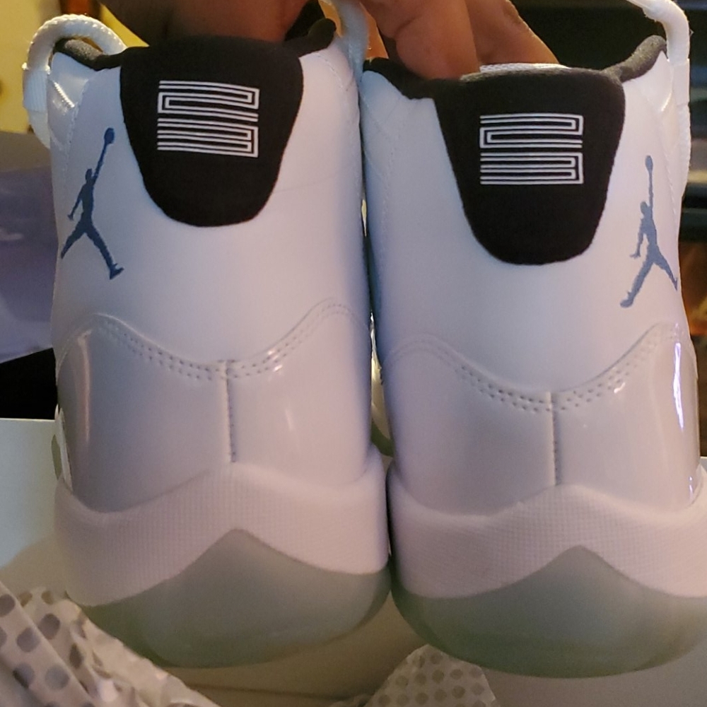 Jordan 11 legend - Picture 4 of 7